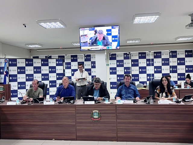 SÍNTESE DA REUNIÃO EXTRAORDINÁRIA - DIA 30 DE OUTUBRO DE 2025 